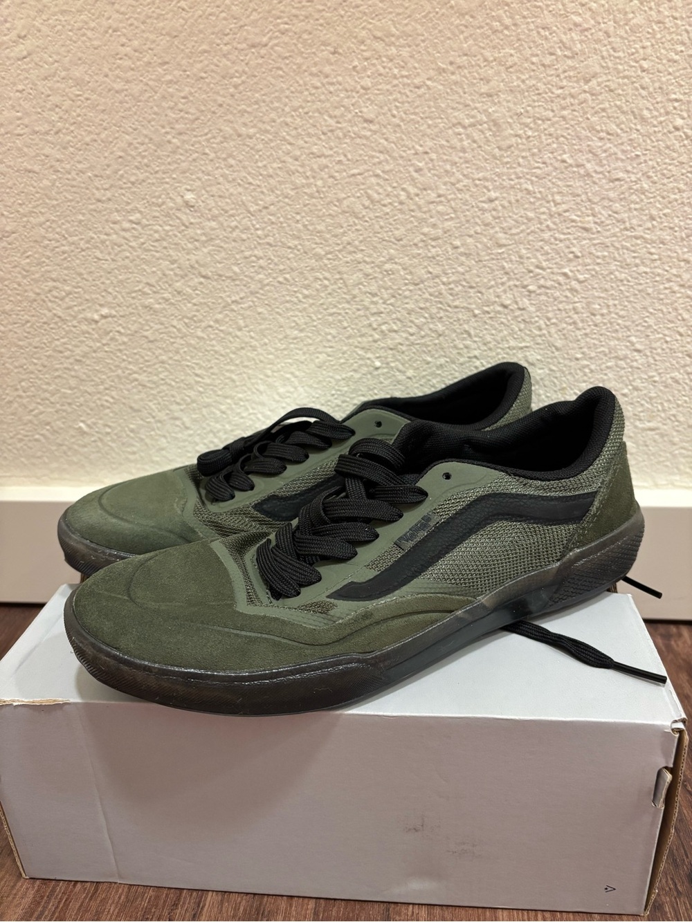 Vans Olive Green and Black Low-Top Sneakers